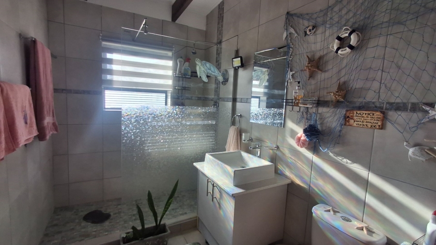 4 Bedroom Property for Sale in Dana Bay Western Cape